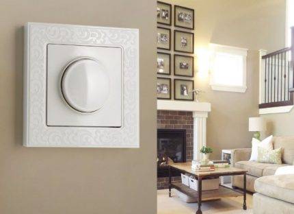 Prises et interrupteurs aériens : règles pour une installation et un raccordement en toute sécurité