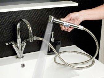 Douche hygiénique avec mitigeur : classement des modèles populaires + recommandations d'installation