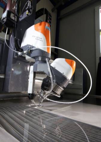 Équipement de coupe de tuyaux: types d'outils et caractéristiques de leur application