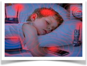 Pourquoi vous ne devriez pas mettre votre téléphone sous votre oreiller