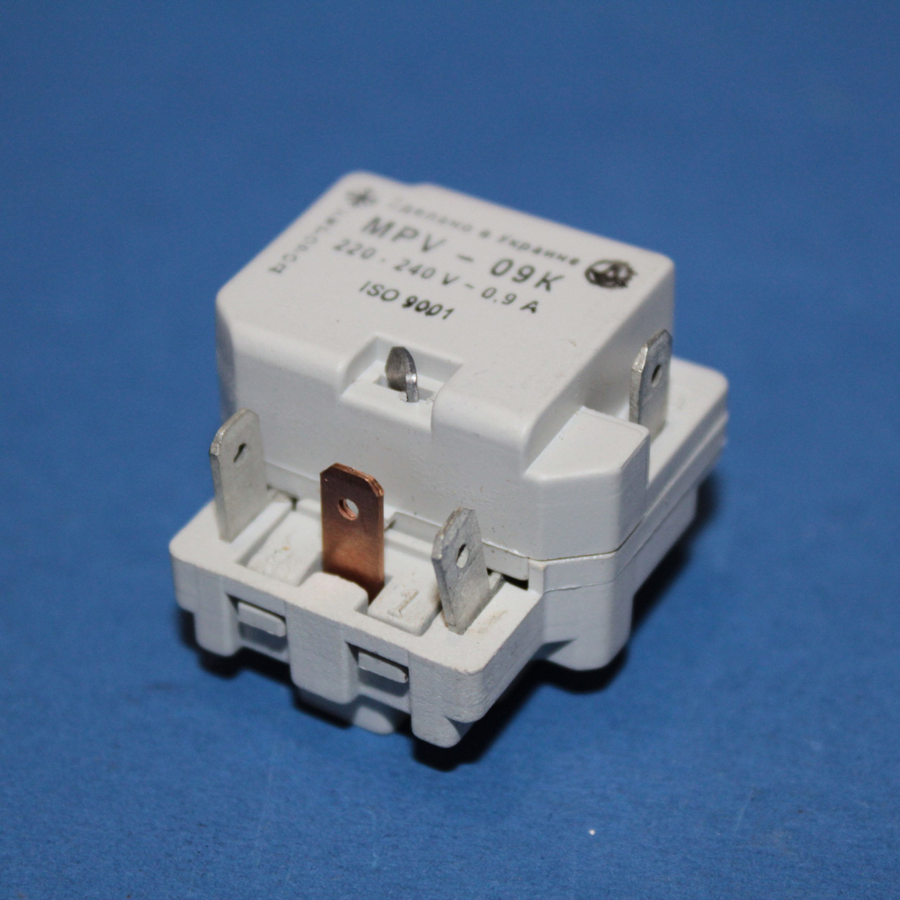 Comment démarrer un compresseur de réfrigérateur bloqué sans relais - caractéristiques d'un relais et d'un compresseur