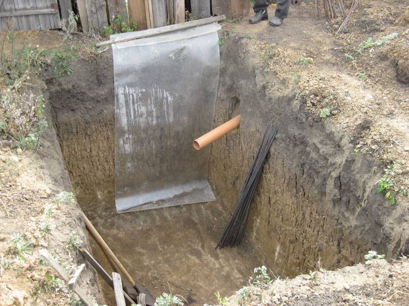 Comment faire une fosse septique à partir d'eurocubes de vos propres mains - instructions détaillées d'installation de photos