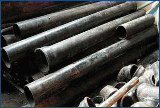 Tuyaux en fonte pour assainissement externe: types, caractéristiques d'application et d'installation