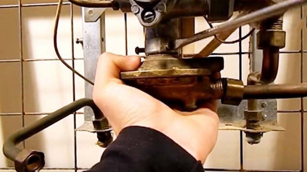 Comment nettoyer l'échangeur de chaleur à colonne de gaz à la maison?