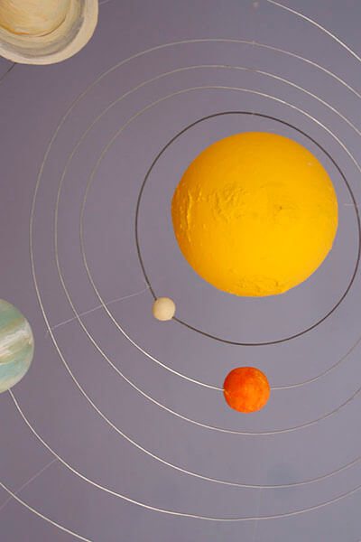 Comment fabriquer une batterie solaire de vos propres mains: instructions pour l'auto-assemblage