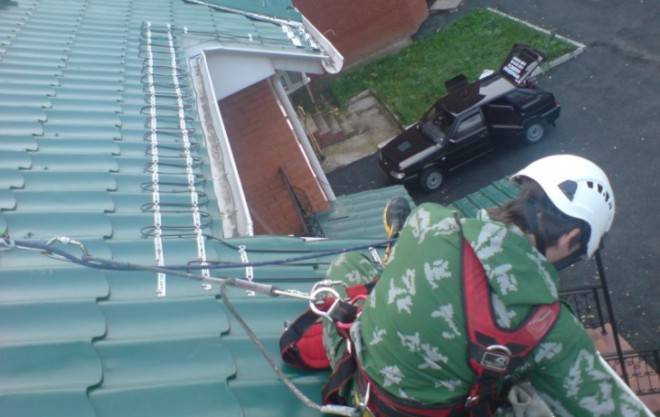 Chauffage de toiture : qu'est-ce qu'un système d'antigivrage de câble et comment l'installer