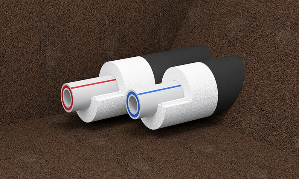 Façons d'isoler une conduite d'eau dans la rue, au-dessus et au-dessous du sol, sous le sol d'une maison