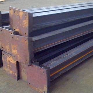 Types de portails pour une maison privée: nuances de choix + étapes d'installation à faire soi-même