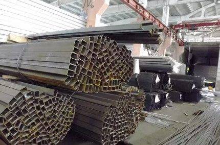 Raccords pour tubes en acier : types, classification, marquage et exemples d'installation