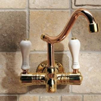 Comment installer indépendamment un robinet encastré (dans le mur)?