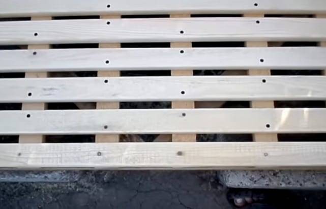 Placard sec à faire soi-même pour les chalets d'été: un guide étape par étape pour construire un placard sec en tourbe