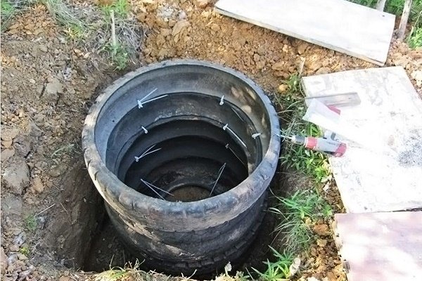 Puisard de pneus de vos propres mains - comment le fabriquer? + vidéo