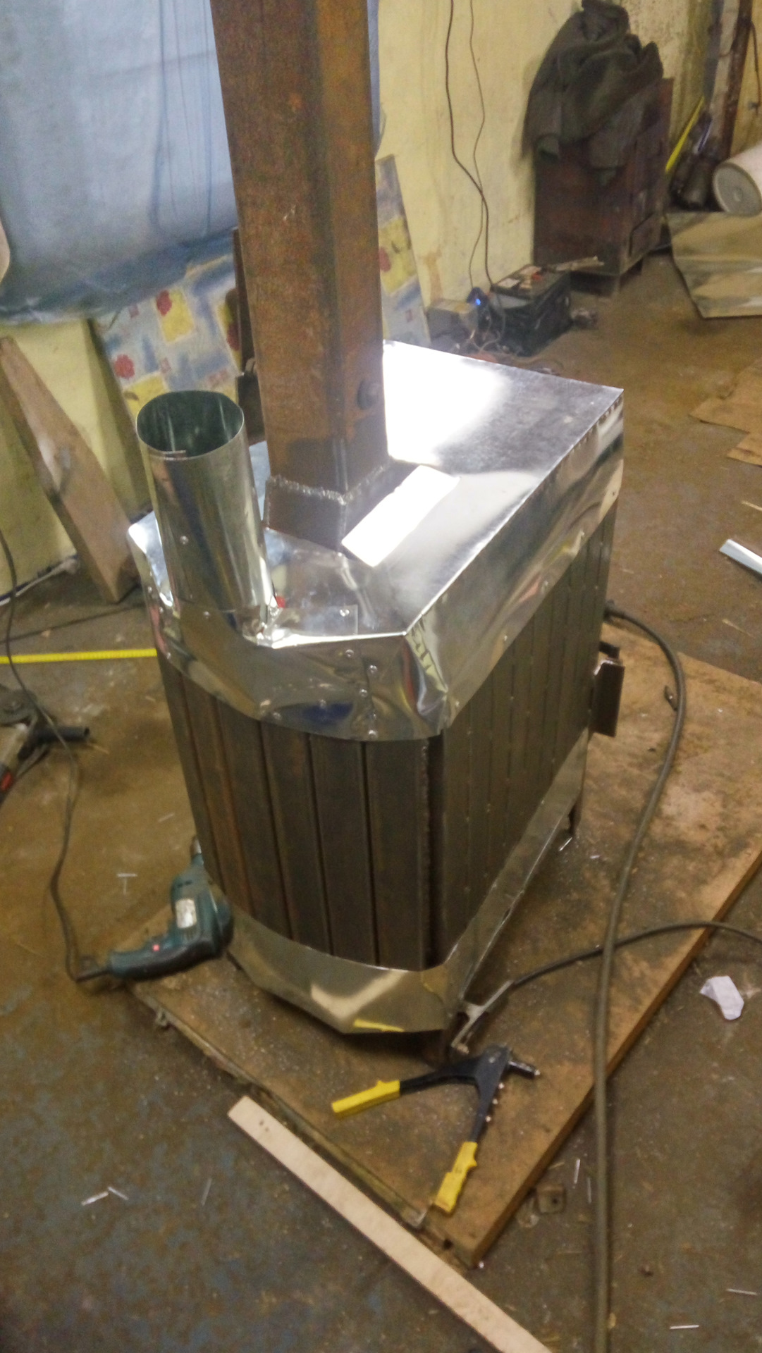 Comment améliorer un poêle à ventre en fonte: des moyens efficaces