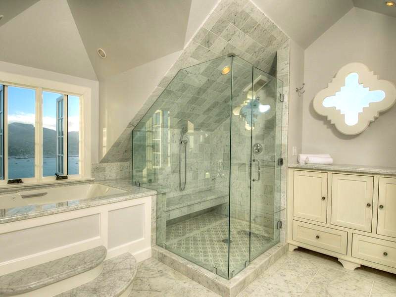 Verre pour cabine de douche : comment le choisir et l'installer soi-même