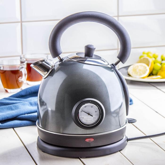 Comment choisir une bouilloire électrique : conseils d'experts