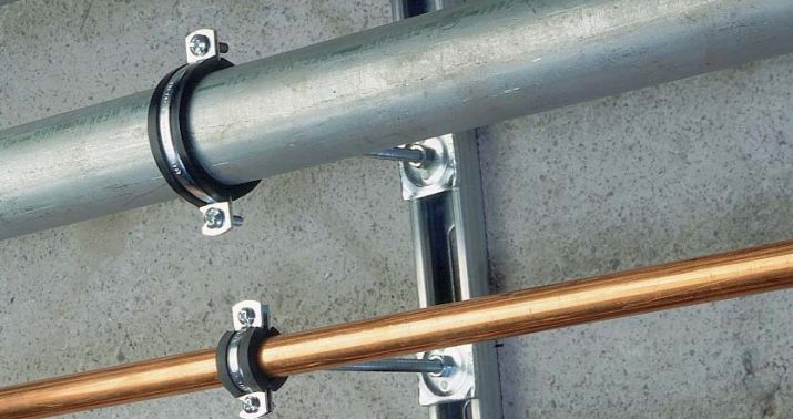 Comment travailler avec des colliers de serrage + un exemple de fabrication d'un collier à partir de matériaux improvisés