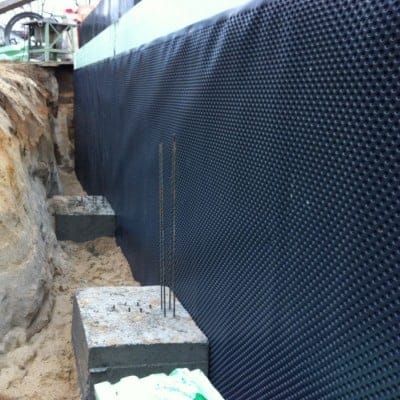 Que faire s'il y a de l'eau souterraine dans le sous-sol d'une maison privée