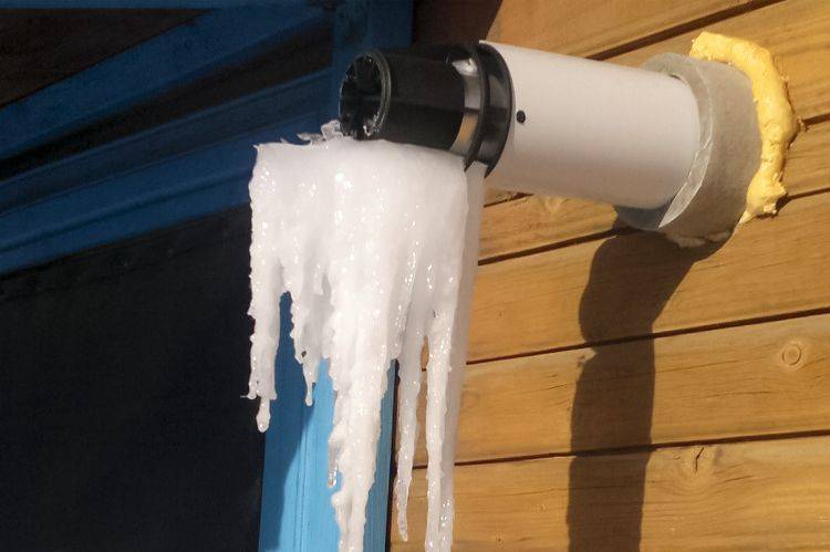 Que faire si la chaudière à gaz est soufflée par le vent: causes de l'atténuation de la chaudière et méthodes de résolution du problème