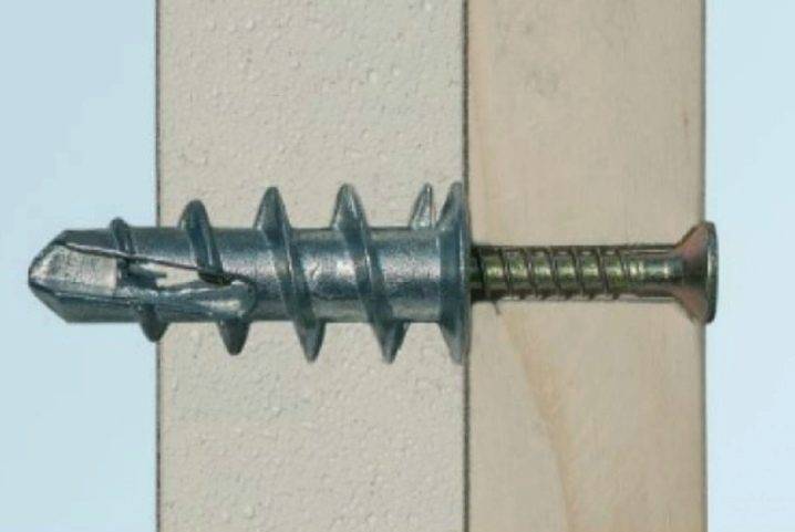 3 conseils pour vous aider à serrer facilement n'importe quelle vis