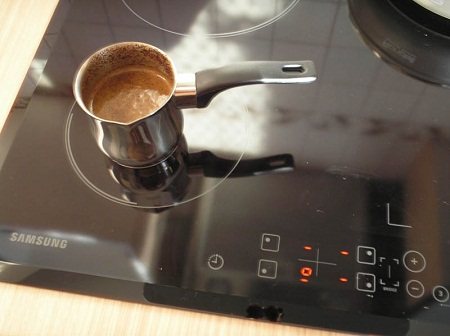 Quel est le meilleur - cuisinière à gaz ou électrique? Comparaison des équipements gaz et électriques