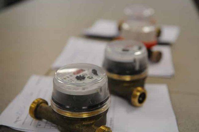 Temps d'étalonnage des compteurs d'eau froide et chaude: intervalles d'étalonnage et règles de mise en œuvre