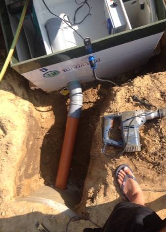 Installation d'une fosse septique "Topas": installation à faire soi-même + règles d'entretien