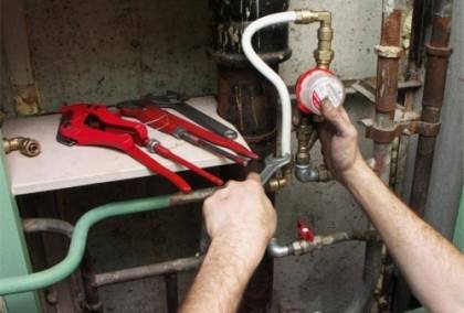 Installation de compteurs d'eau : partie 1 sur 2