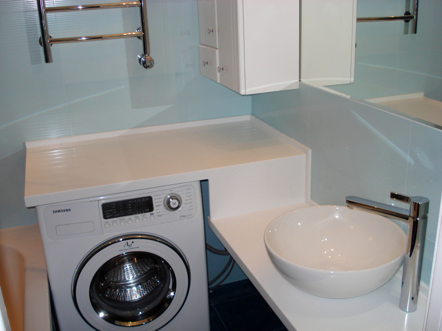 Comptoir de salle de bain sous le lavabo 82 photos