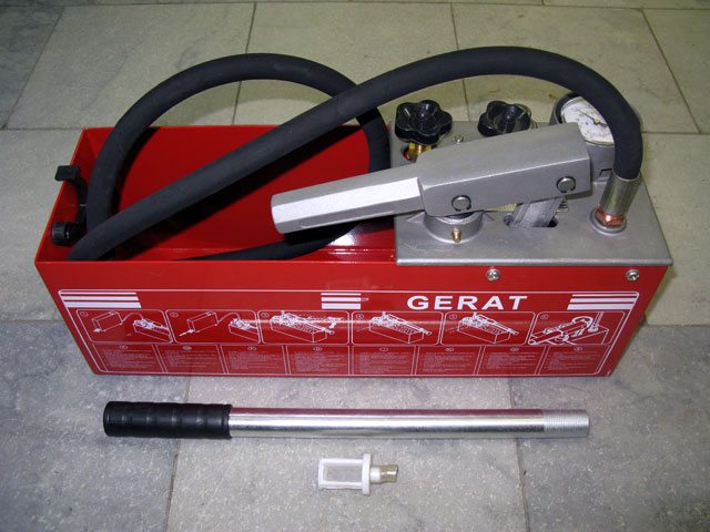 Comment se fait le test de pression du système de chauffage à faire soi-même