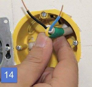 Comment installer une prise dans une cloison sèche: règles d'installation et conseils pour installer une prise