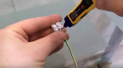 Borniers auto-serrants : types et étendue + recommandations pour les clients