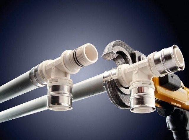 Polypropylène ou métal-plastique : quel est le meilleur pour la plomberie et le chauffage ?