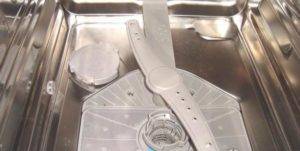 Comment tester un lave-vaisselle avant de l'acheter : recommandations pour les acheteurs de lave-vaisselle