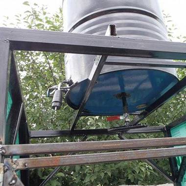 Douche d'été chauffée à faire soi-même: instructions de construction étape par étape