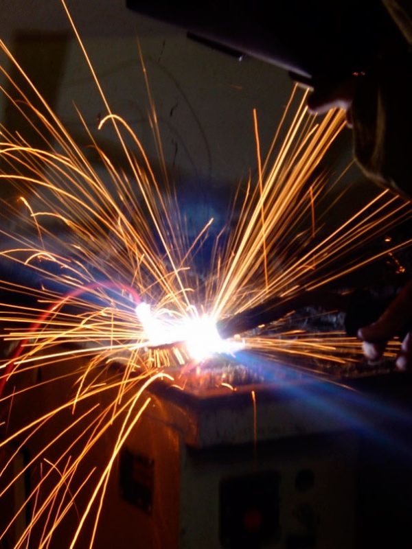 Pourquoi vous ne pouvez pas regarder la soudure : avons-nous été trompés dans l'enfance ?