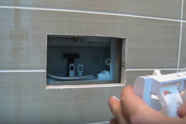 Comment réparer une installation de toilettes - un aperçu des pannes et comment les réparer