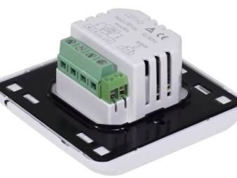 Connecter et choisir un thermostat pour un chauffage IR
