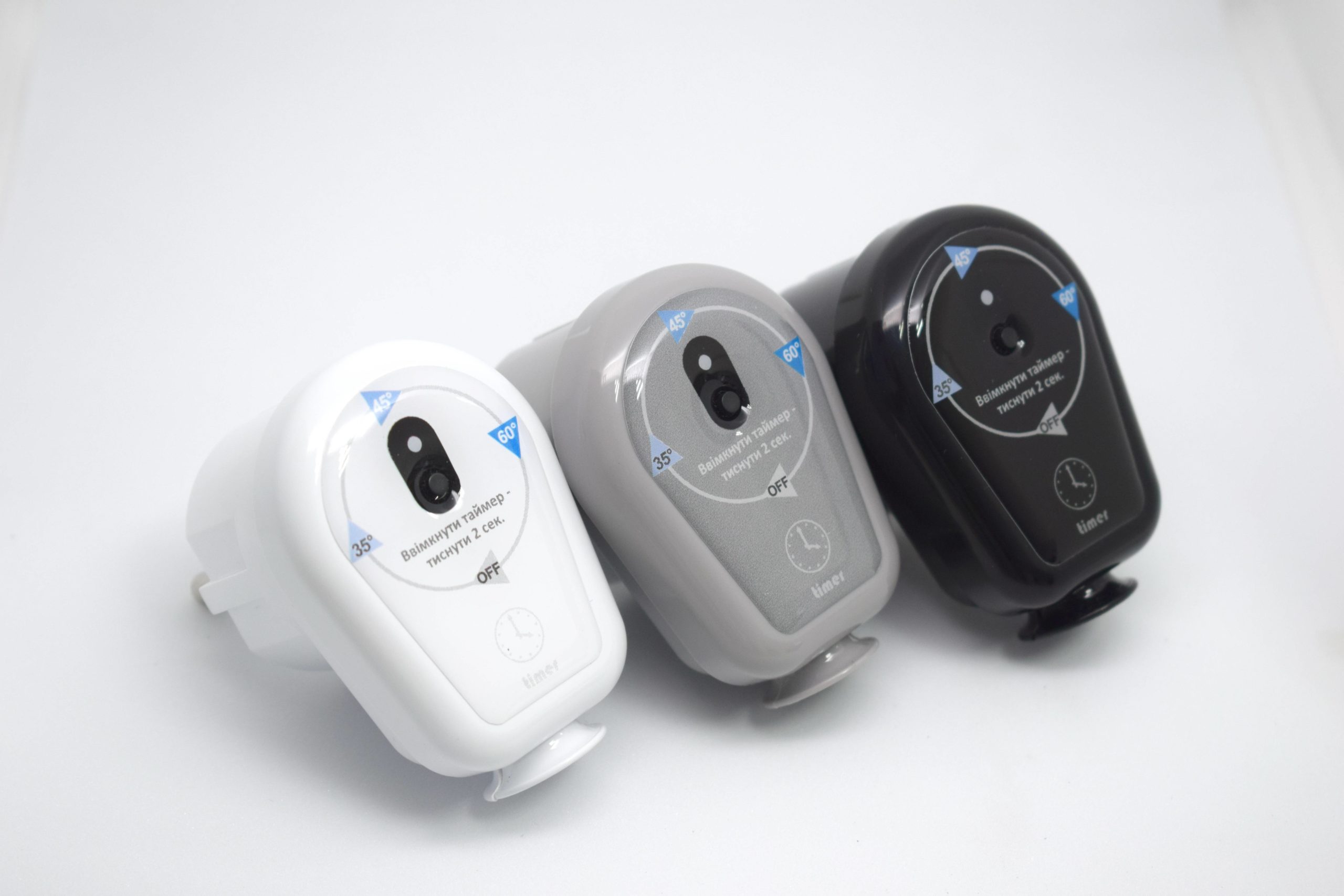 Le thermostat dans la prise pour les appareils de chauffage domestiques: comment choisir