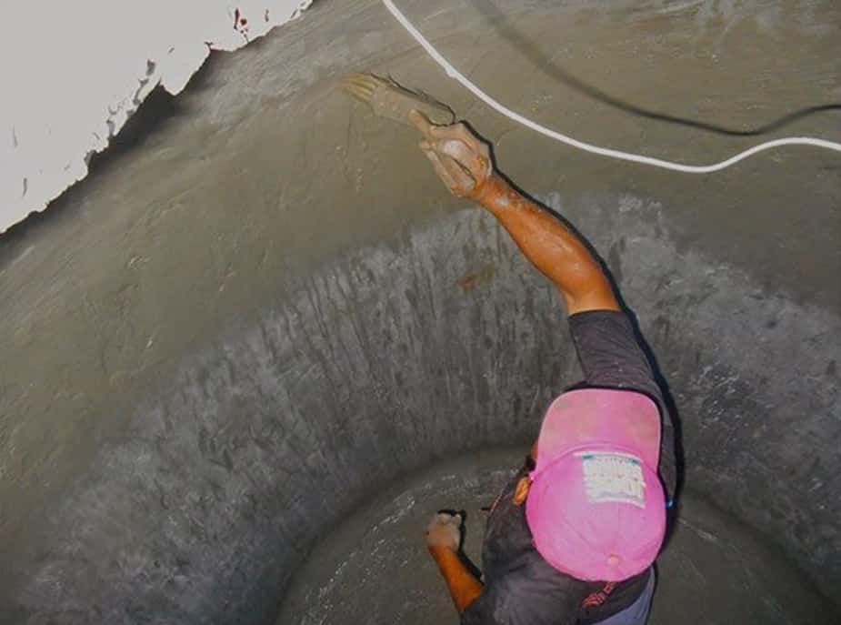 Instructions: comment fabriquer une fosse septique à deux chambres à partir d'anneaux en béton