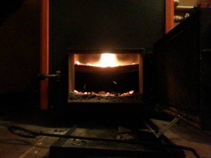 Vue d'ensemble des chaudières de chauffage à pyrolyse modernes: quels sont ces "animaux" et comment choisir une option décente?