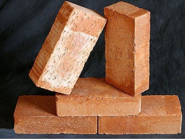 Four suédois à faire soi-même: appareil, caractéristiques de conception, commande