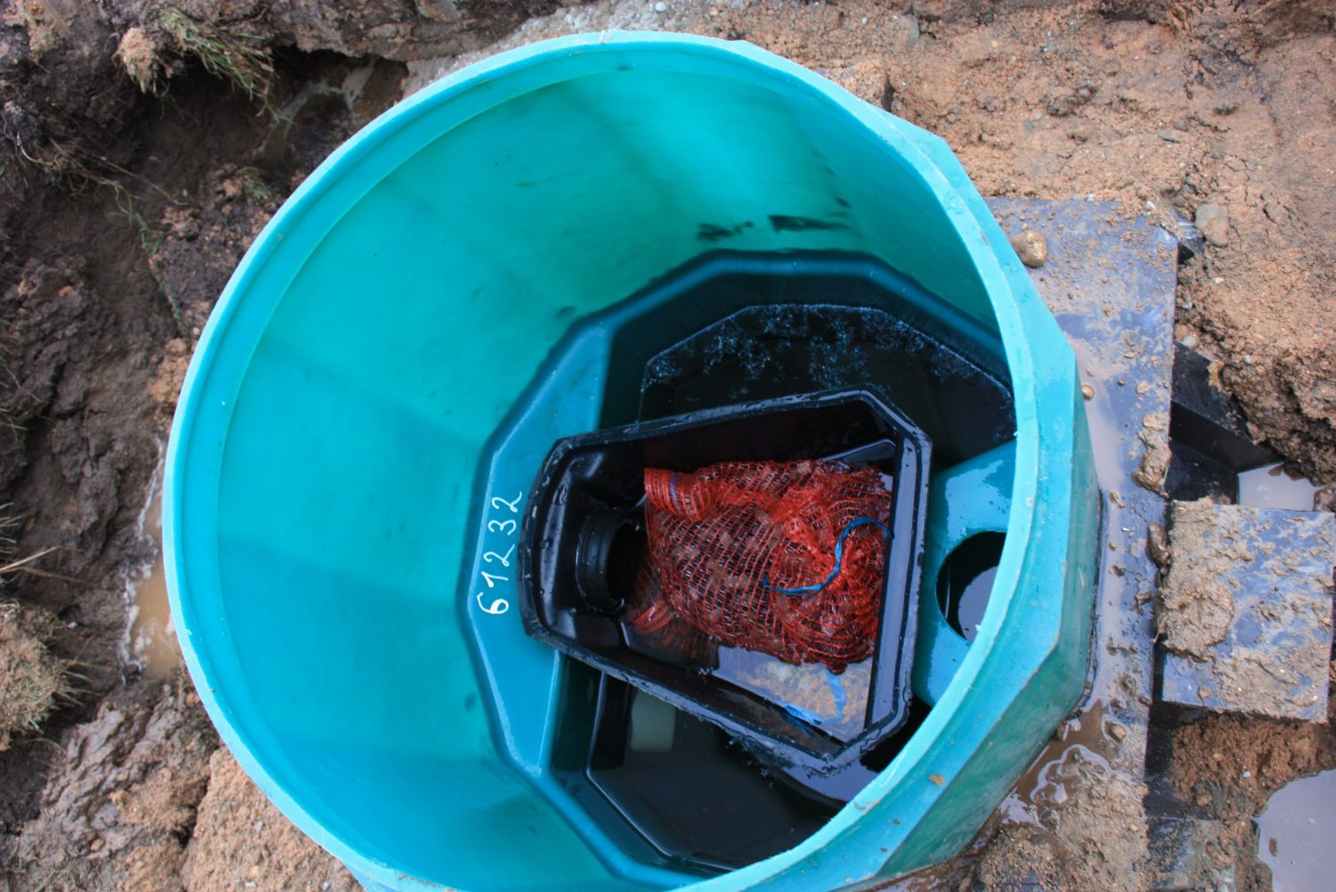 Installation d'une fosse septique vidéo thermite - tout sur les fosses septiques