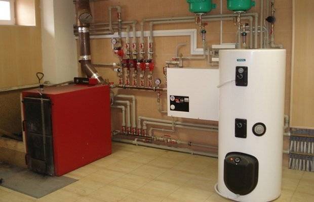 Chaudière à chauffage indirect pour une chaudière à gaz : spécificités de fonctionnement et de raccordement