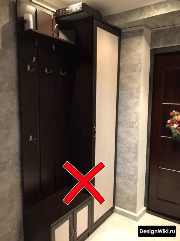 5 façons de sélectionner avec succès des meubles pour agrandir visuellement le couloir