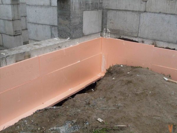 Polystyrène expansé extrudé : caractéristiques, caractéristiques de choix, domaine d'application