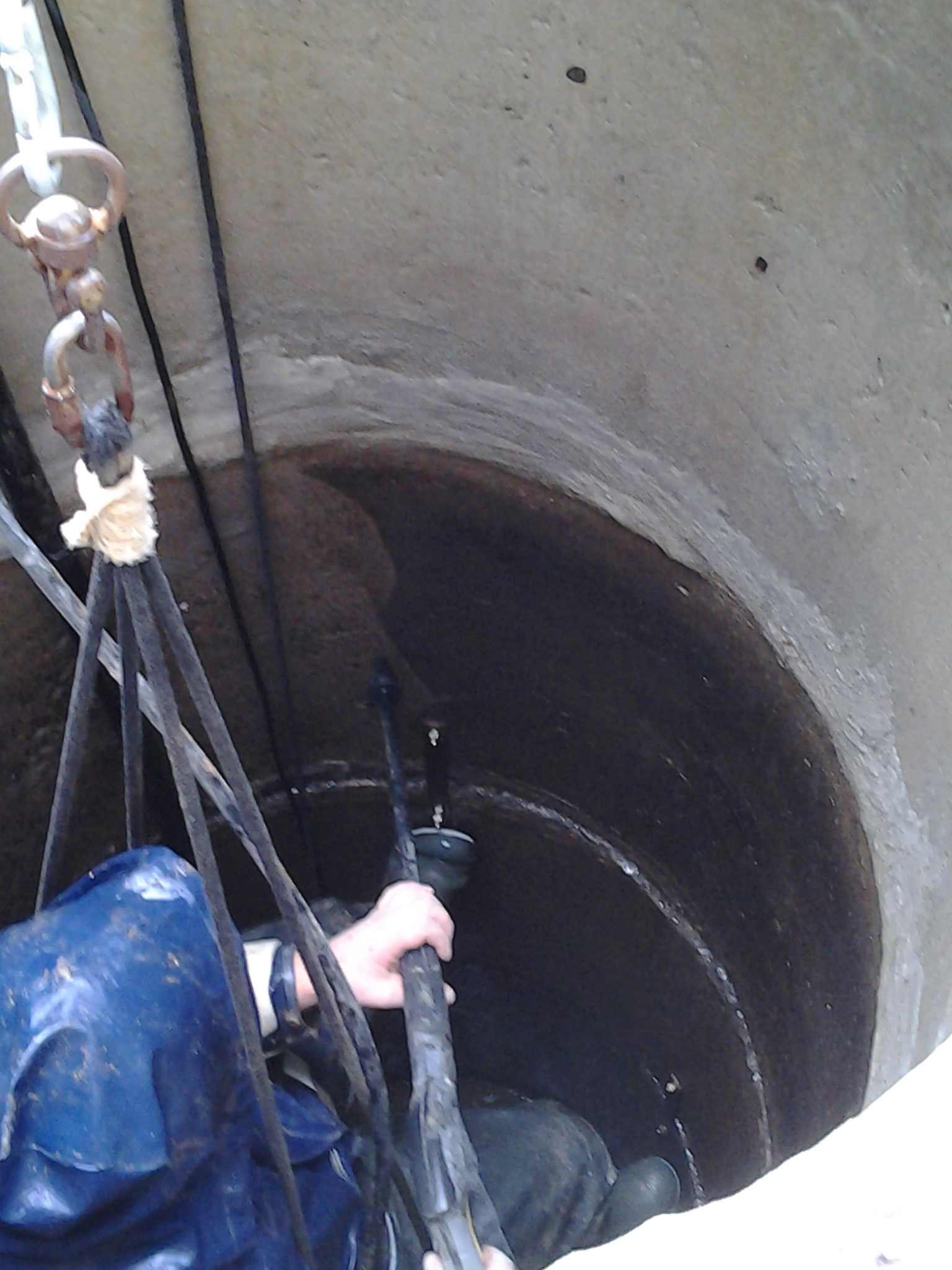 Comment nettoyer un puits d'égout dans une maison privée