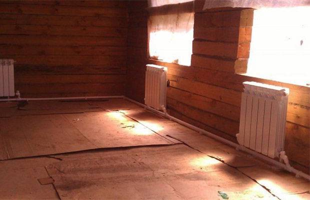 Système de chauffage à circulation naturelle : schémas de circuit d'eau communs