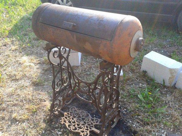 Brasier à faire soi-même à partir d'une bouteille de gaz: instructions et caractéristiques