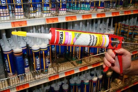 Comment sceller correctement les joints des tuyaux d'égout dans un appartement