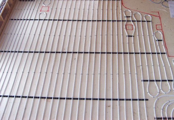 Chauffage au sol sous carrelage : notice de pose étape par étape